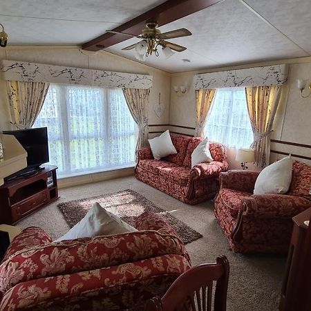 Caravan 6 Berth Hotel Инголдмелс Екстериор снимка