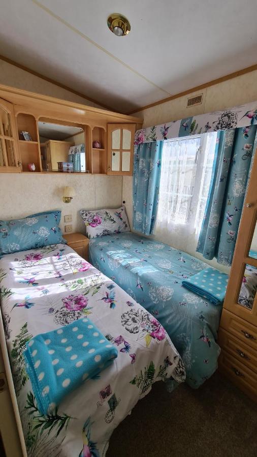 Caravan 6 Berth Hotel Инголдмелс Екстериор снимка